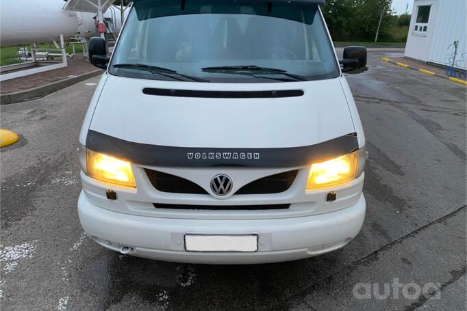 Volkswagen Caravelle T4 Minivan