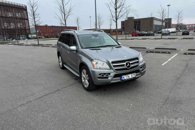 Mercedes-Benz GL-Class