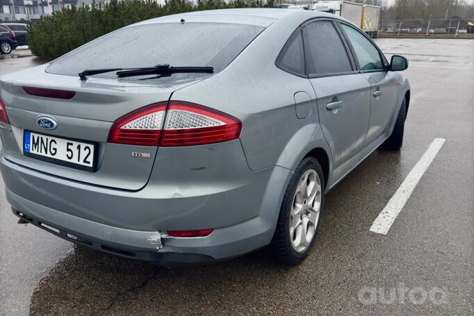 Ford Mondeo 4 generation Liftback