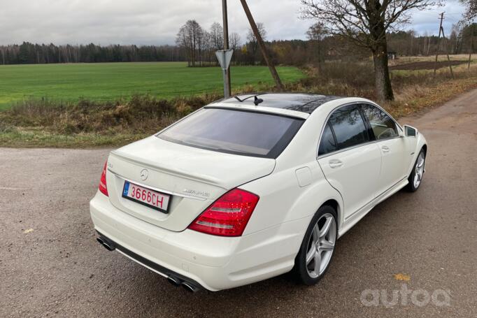 Mercedes-Benz S-Class W221 Sedan Long