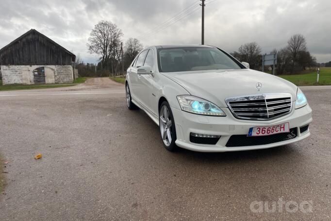 Mercedes-Benz S-Class W221 Sedan Long