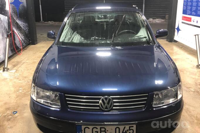 Volkswagen Passat B5 Sedan 4-doors