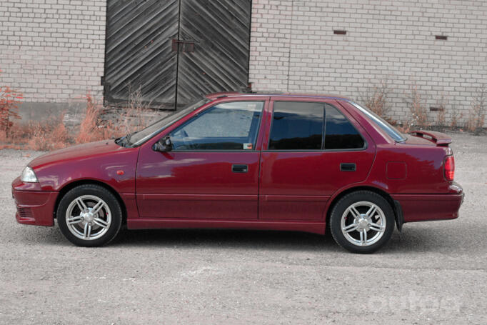 Suzuki Swift 2 generation Sedan 4-doors