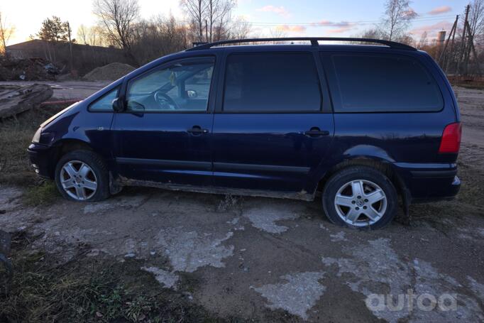 Volkswagen Sharan 1 generation [restyling] Minivan