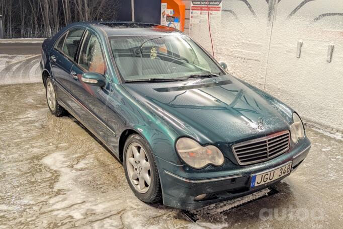 Mercedes-Benz C-Class W203/S203/CL203 Sedan