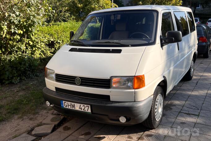 Volkswagen Transporter T4 Minivan 4-doors