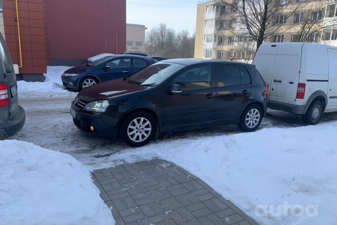 Volkswagen Golf 5 generation Hatchback 5-doors