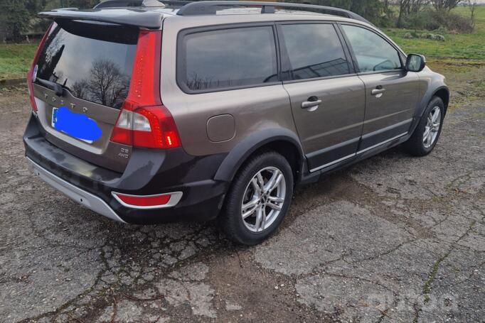 Volvo XC70 3 generation wagon