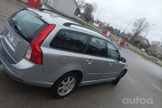 Volvo V50 1 generation [restyling]