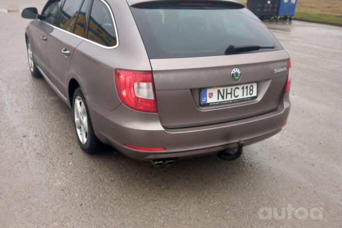 Skoda Superb 2 generation Combi wagon