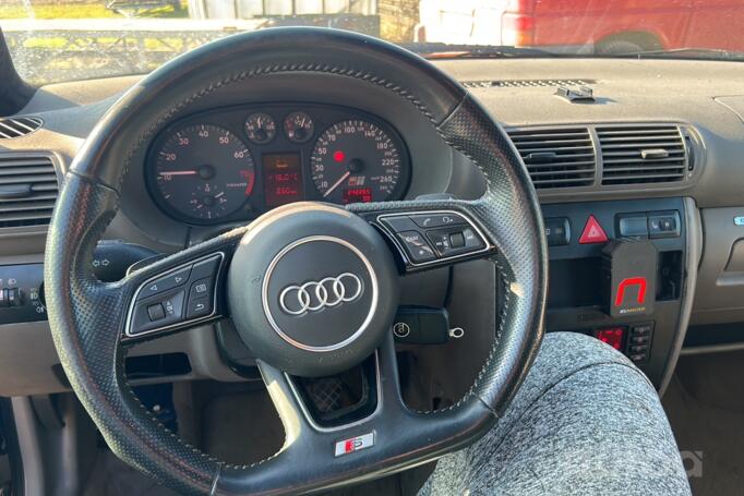 Audi A3 8L [restyling] Hatchback