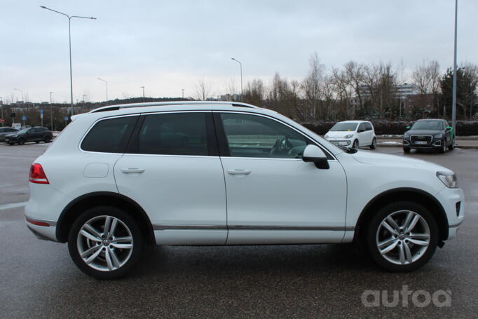 Volkswagen Touareg 2 generation [restyling] Crossover