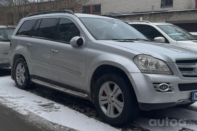 Mercedes-Benz GL-Class X164 SUV