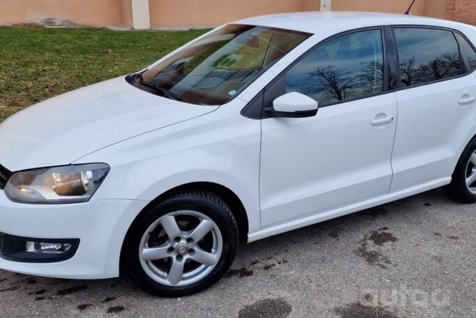 Volkswagen Polo 5 generation Hatchback 5-doors