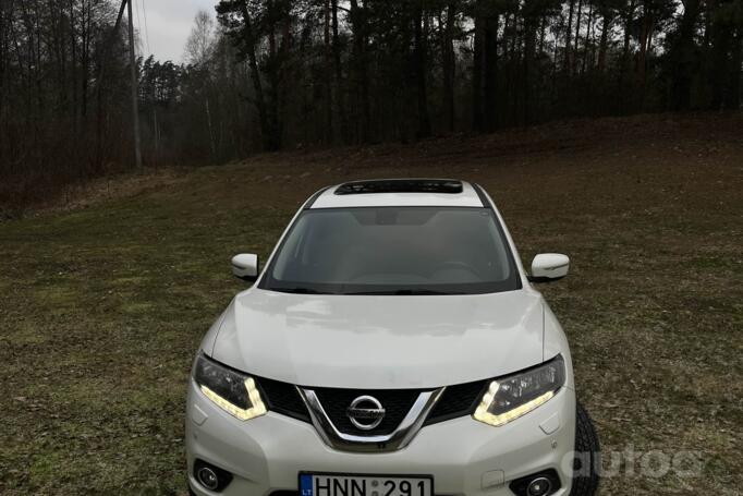 Nissan X-Trail T32 Crossover