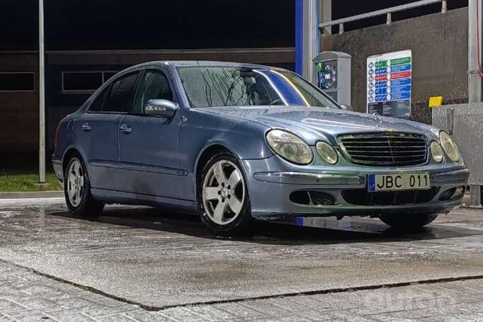 Mercedes-Benz E-Class W211 Sedan