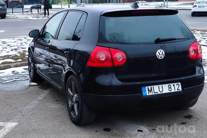 Volkswagen Golf 5 generation Hatchback 5-doors