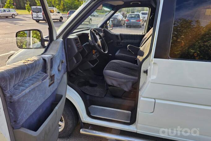 Volkswagen Caravelle T4 Minivan