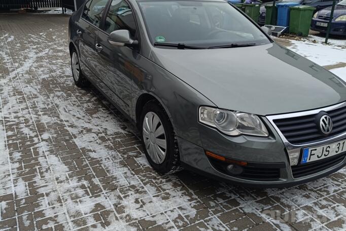 Volkswagen Passat B6 Sedan 4-doors