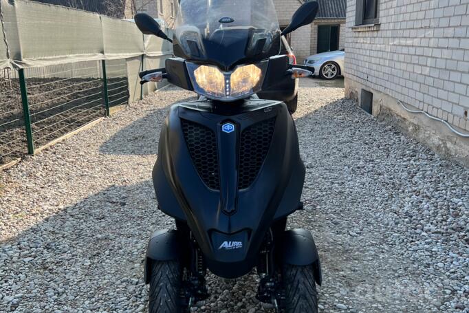 Piaggio MP3