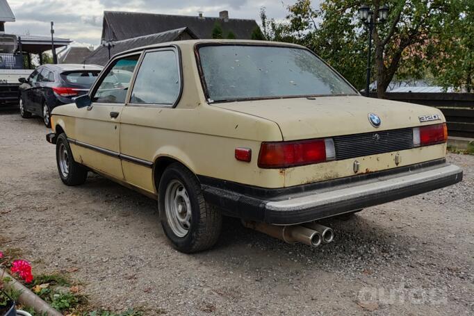 BMW 3 Series E21 Sedan