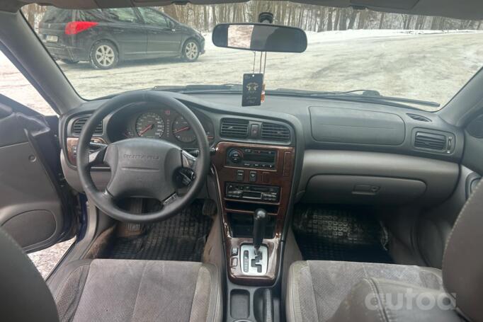 Subaru Outback 2 generation wagon 5-doors