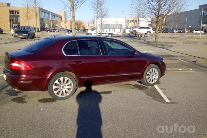 Skoda Superb 2 generation Combi wagon