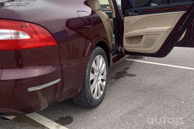 Skoda Superb 2 generation Combi wagon