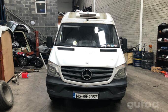 Mercedes-Benz Sprinter Second generation