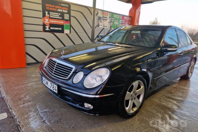 Mercedes-Benz E-Class W211 Sedan