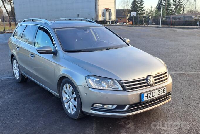 Volkswagen Passat B7 Variant wagon 5-doors