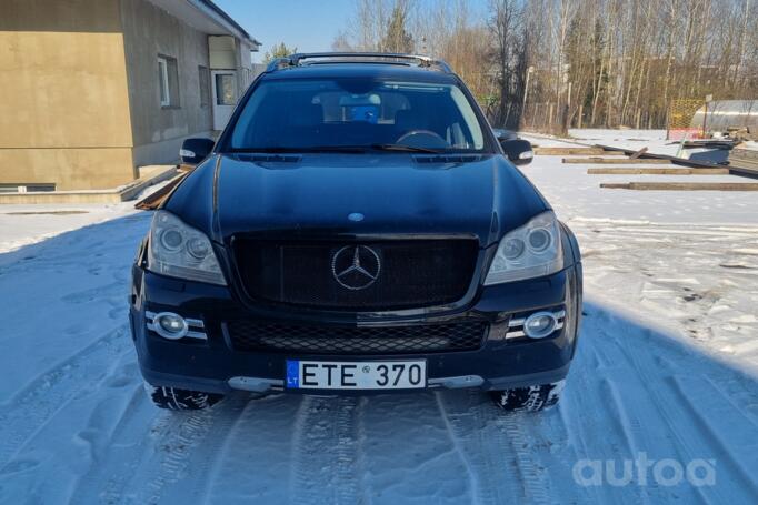 Mercedes-Benz GL-Class X164 SUV