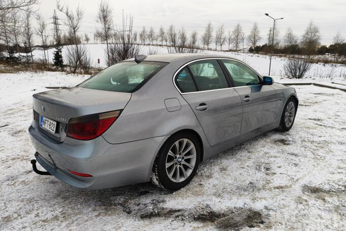 BMW 5 Series E60/E61 Sedan