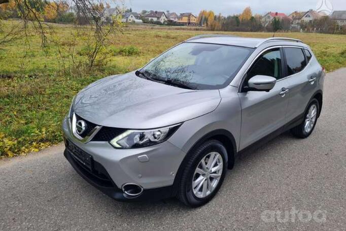 Nissan Qashqai 2 generation Crossover