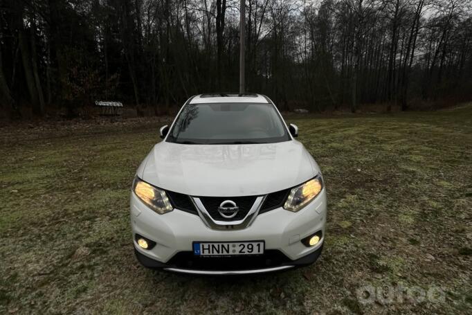 Nissan X-Trail T32 Crossover