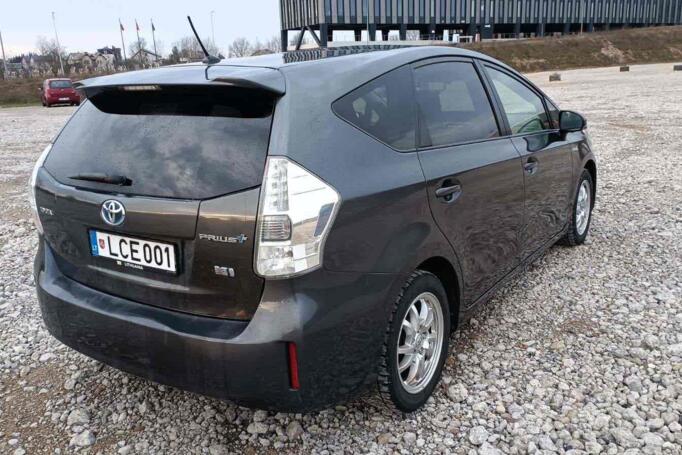 Toyota Prius Plus