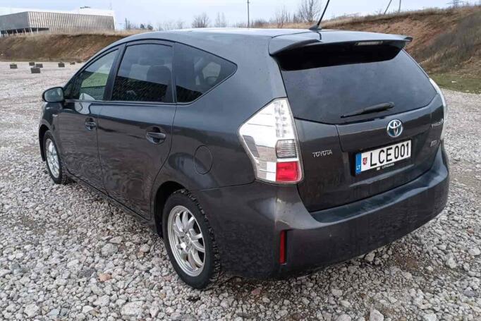 Toyota Prius Plus