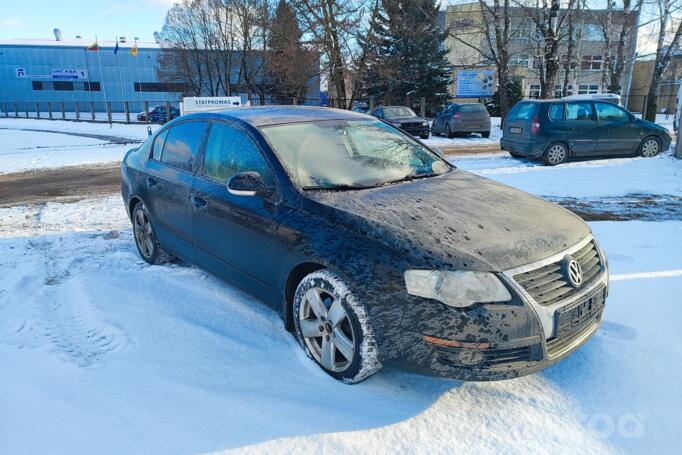 Volkswagen Passat B6 Sedan 4-doors