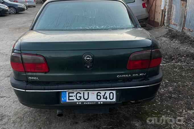 Opel Omega B Sedan