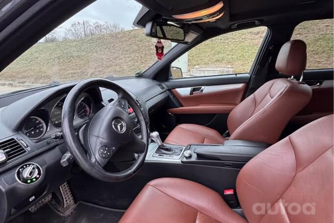 Mercedes-Benz C-Class W204/S204 wagon 5-doors