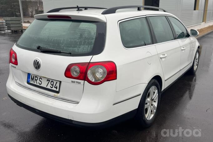 Volkswagen Passat B6 wagon 5-doors