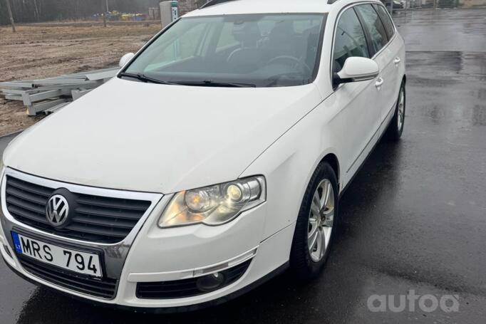 Volkswagen Passat B6 wagon 5-doors