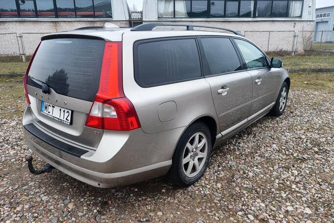 Volvo V70 3 generation wagon