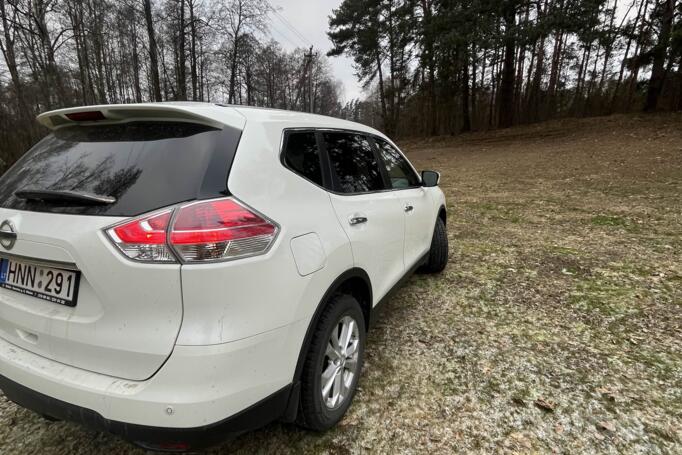 Nissan X-Trail T32 Crossover