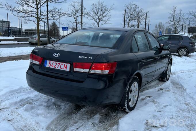 Hyundai Sonata NF Sedan