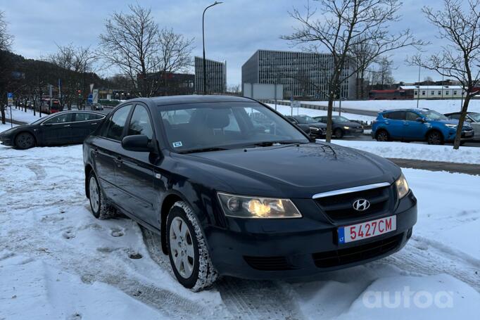 Hyundai Sonata NF Sedan