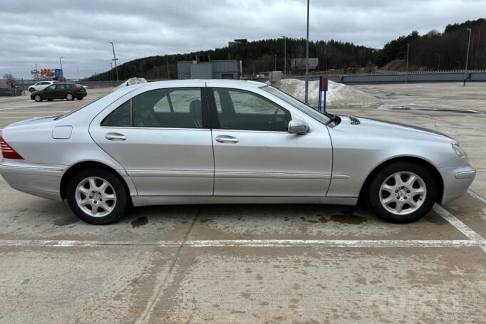 Mercedes-Benz S-Class W220 Sedan Long