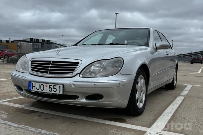 Mercedes-Benz S-Class W220 Sedan Long