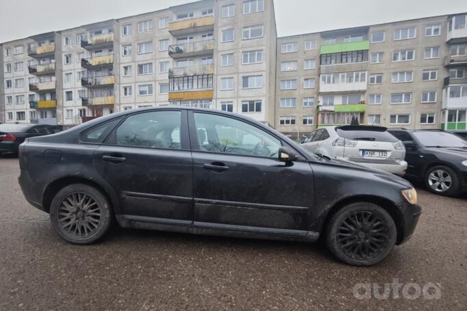 Volvo S40 2 generation Sedan