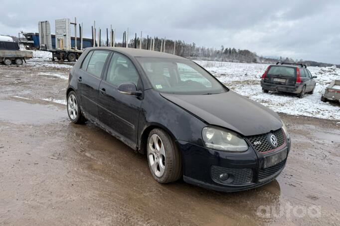 Volkswagen Golf GTI 5 generation